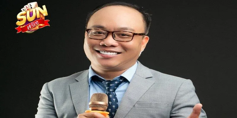 Ông hoàn thiện chuyên mục trên trang chủ trong thời gian ngắn